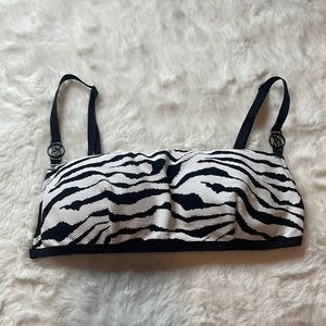 Victoria’s Secret zebra bikini top - SIZE: S